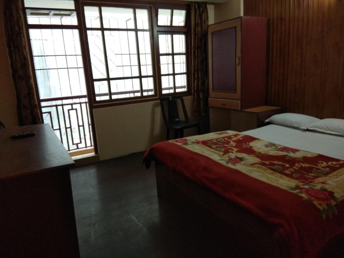 Hotel Mansarovar Νταρτζίλινγκ Εξωτερικό φωτογραφία