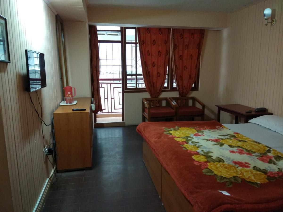 Hotel Mansarovar Νταρτζίλινγκ Εξωτερικό φωτογραφία